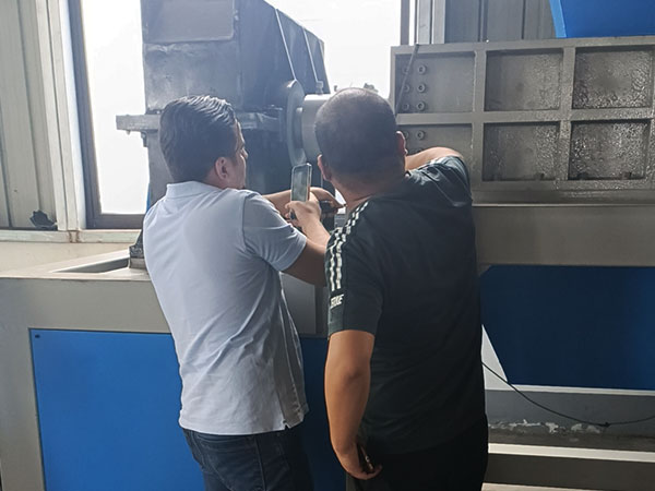 dual shaft shredder in Arab 4